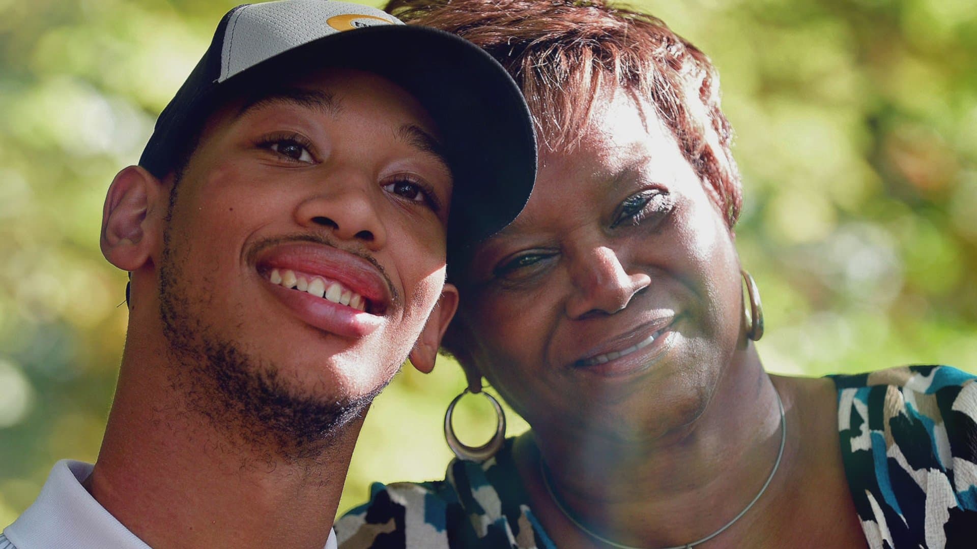 Season 1 - Episode 4: Who Killed Rae Carruth's Girlfriend?
