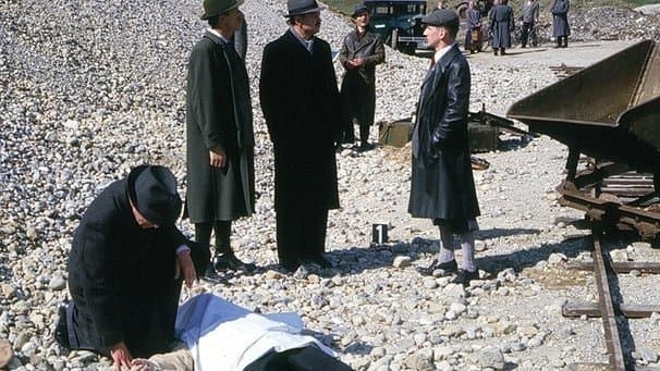 Season 1 - Episode 12: Will of the People